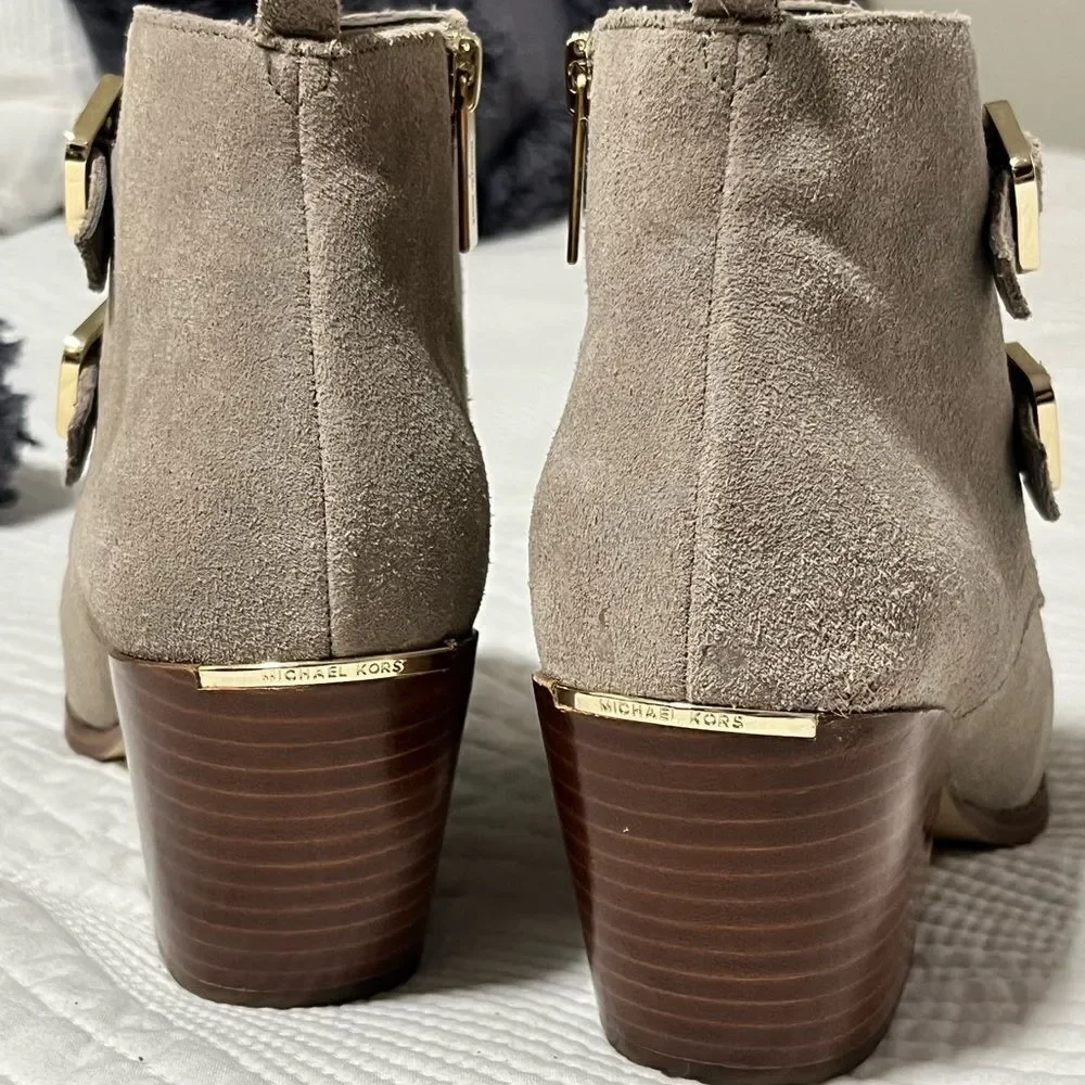 Michael Kors Gray Suede Loni Ankle Booties (7)